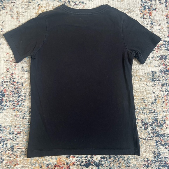 Nike Black Tee with Vibrant Ocean Graphic - Picture 5 of 5